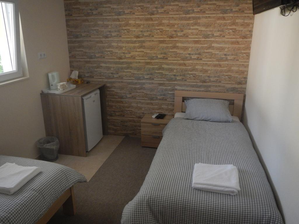 Riverside Guesthouse Pocitelj Kültér fotó