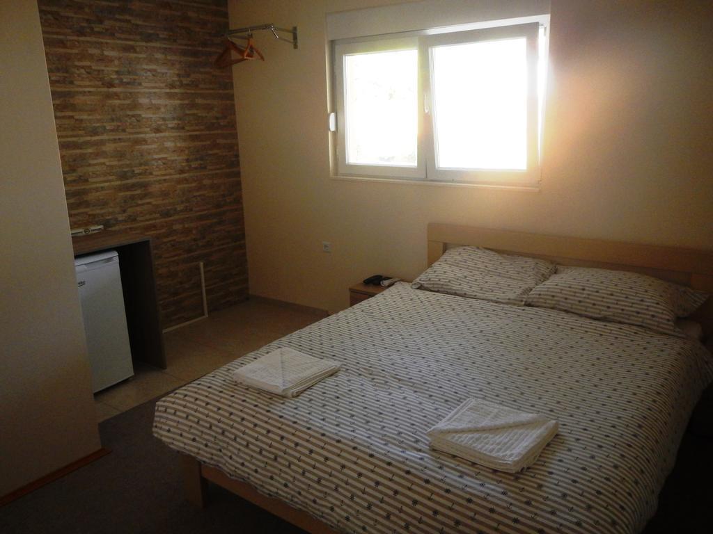 Riverside Guesthouse Pocitelj Kültér fotó