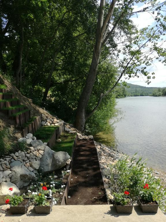 Riverside Guesthouse Pocitelj Kültér fotó