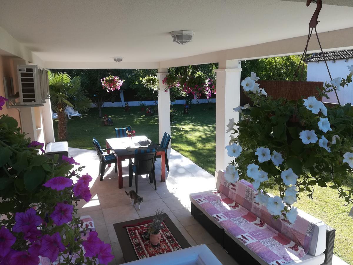 Riverside Guesthouse Pocitelj Kültér fotó